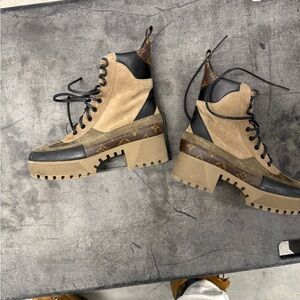 Louis Vuitton Tan and Black Lace-Up Boots